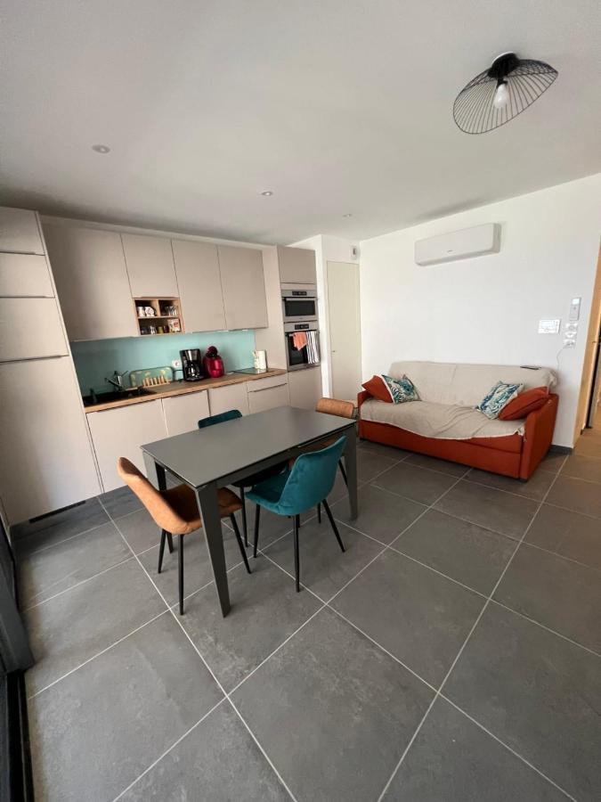 Marie 2 Confort Climatise 1 Proche Apartment Le Grau-du-Roi